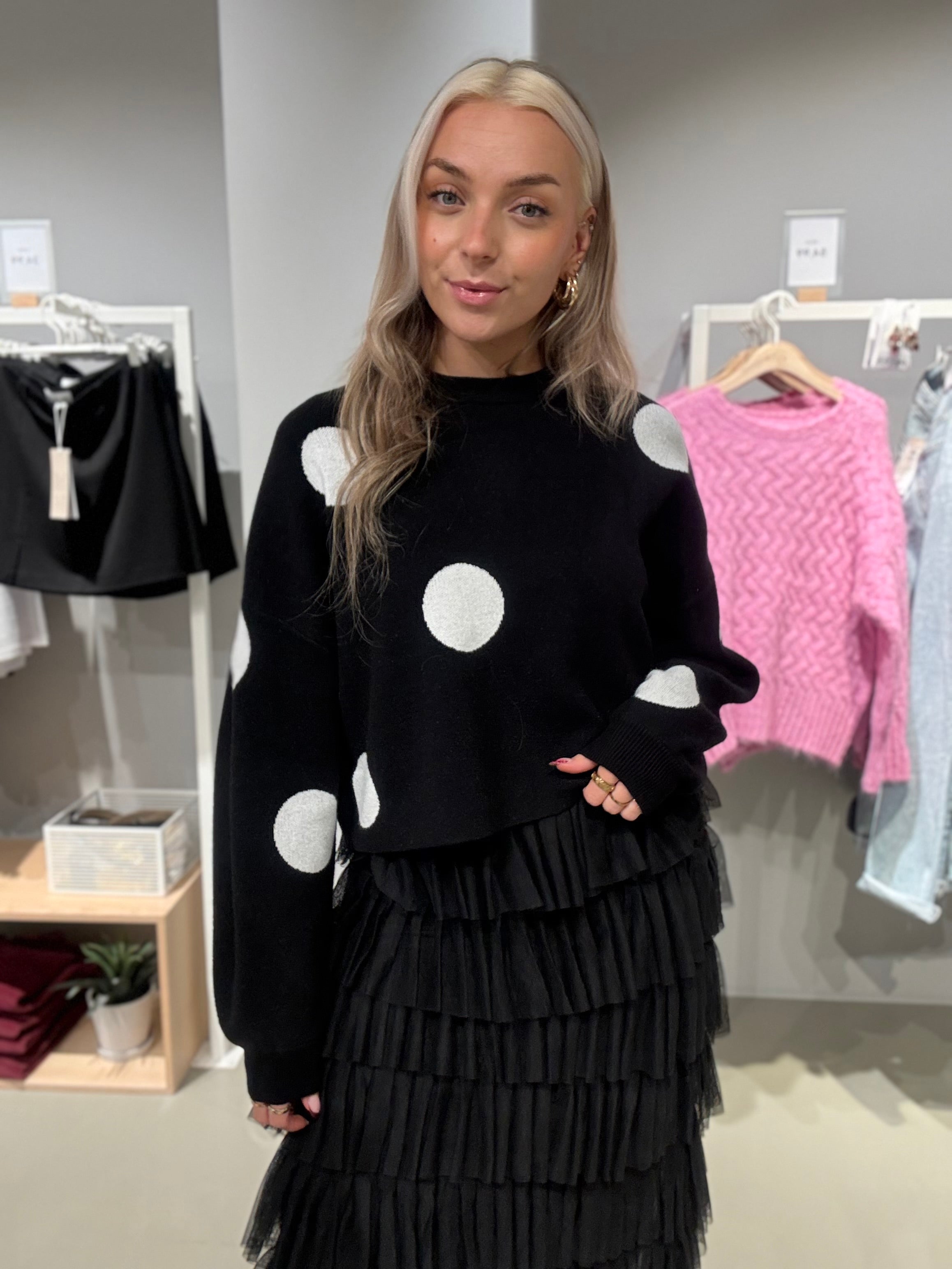 NMSHYLA Pullover - Black